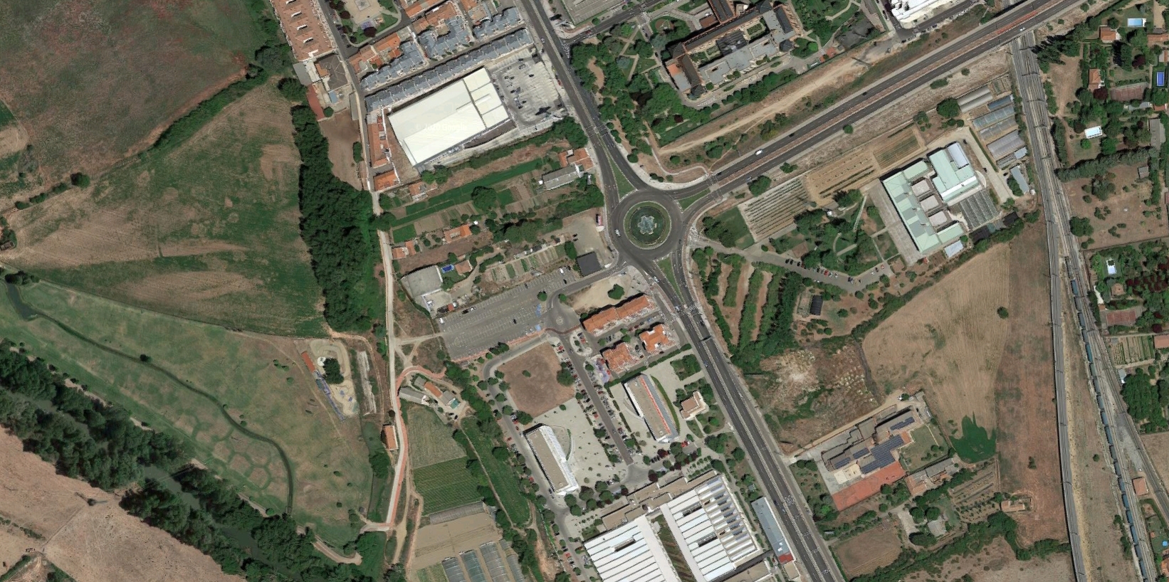 Aparcamiento de autocaravanas zona sur