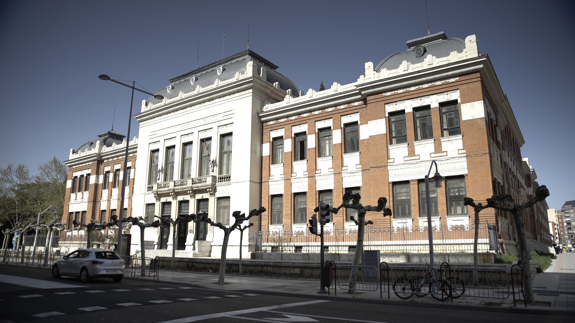 Colegio Jorge Manrique - Museo Jerónimo Arroyo