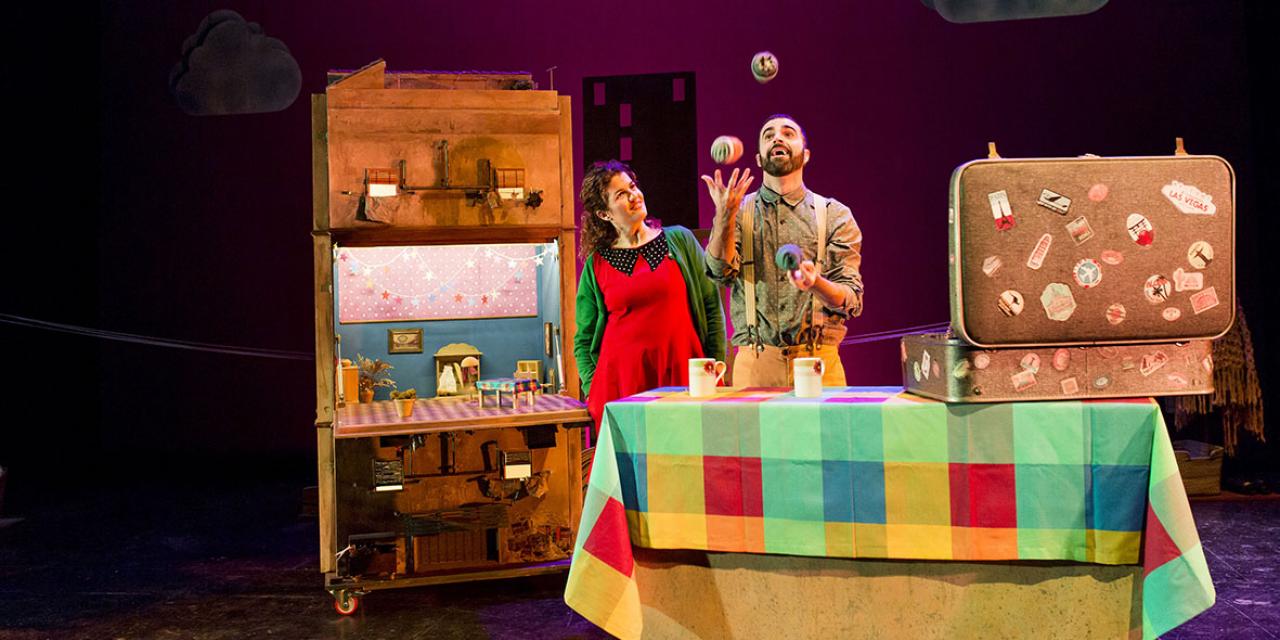 "Debajo del tejado", de Pata Teatro