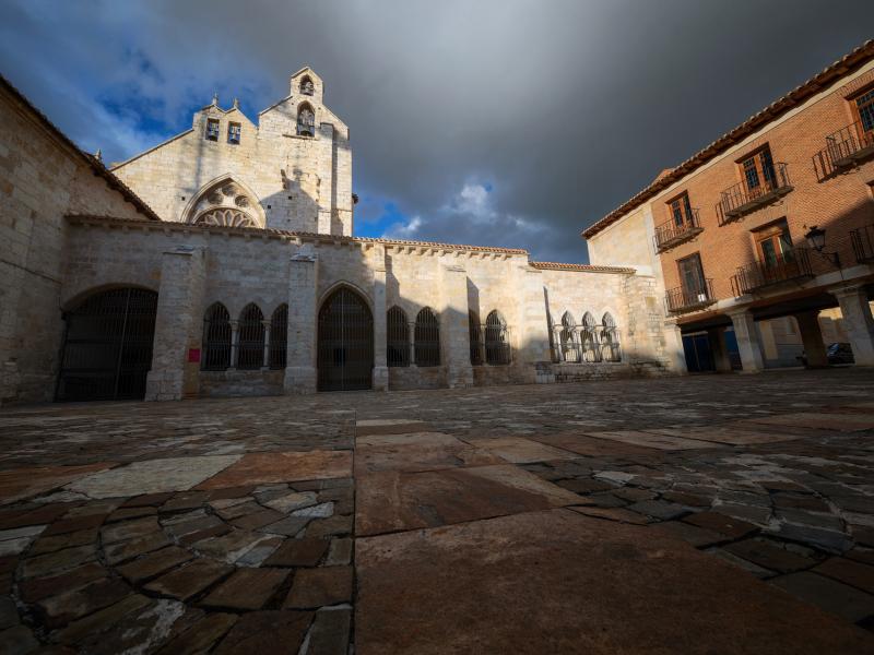 Iglesia y Convento de San Francisco