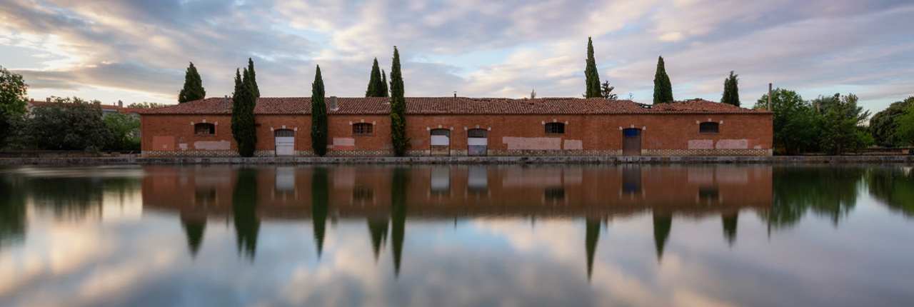 Vista de la dársena desde el Museo del Agua